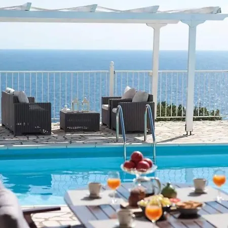 Bougazi Villa Gaios